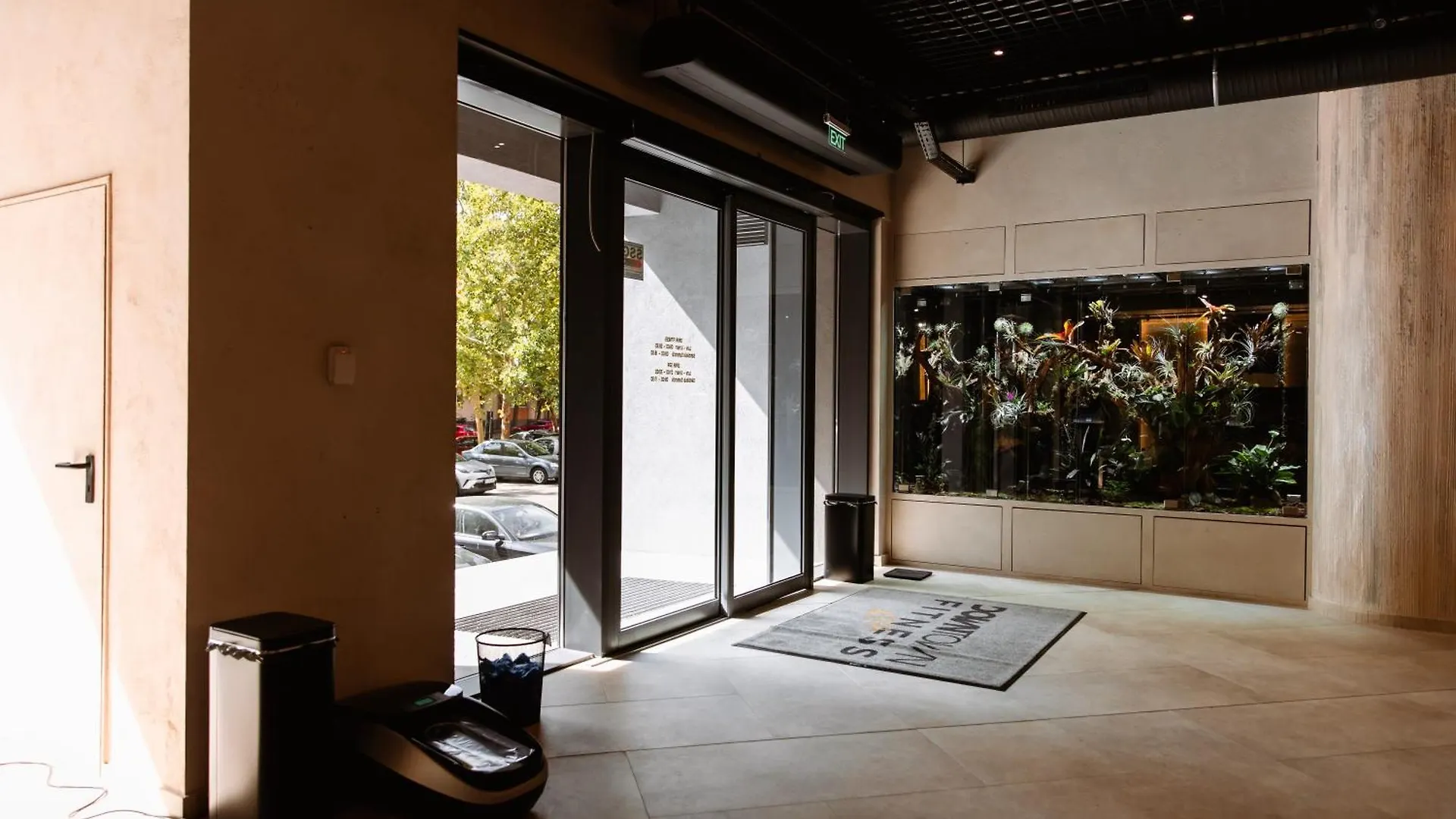Zen Studio 1 With Balcony Bucharest Apartment