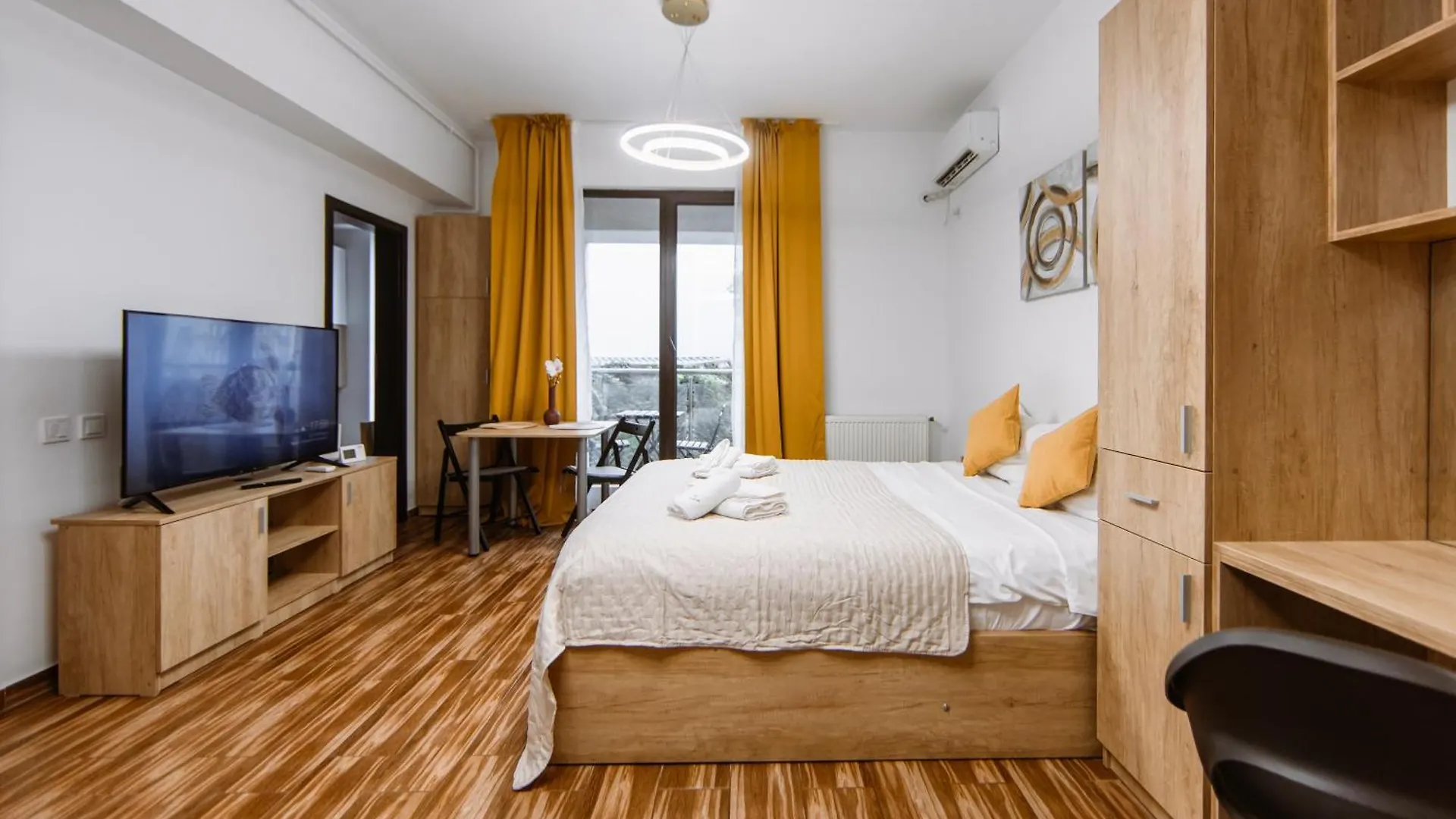 Apartment Zen Studio 1 With Balcony Bucharest Romania